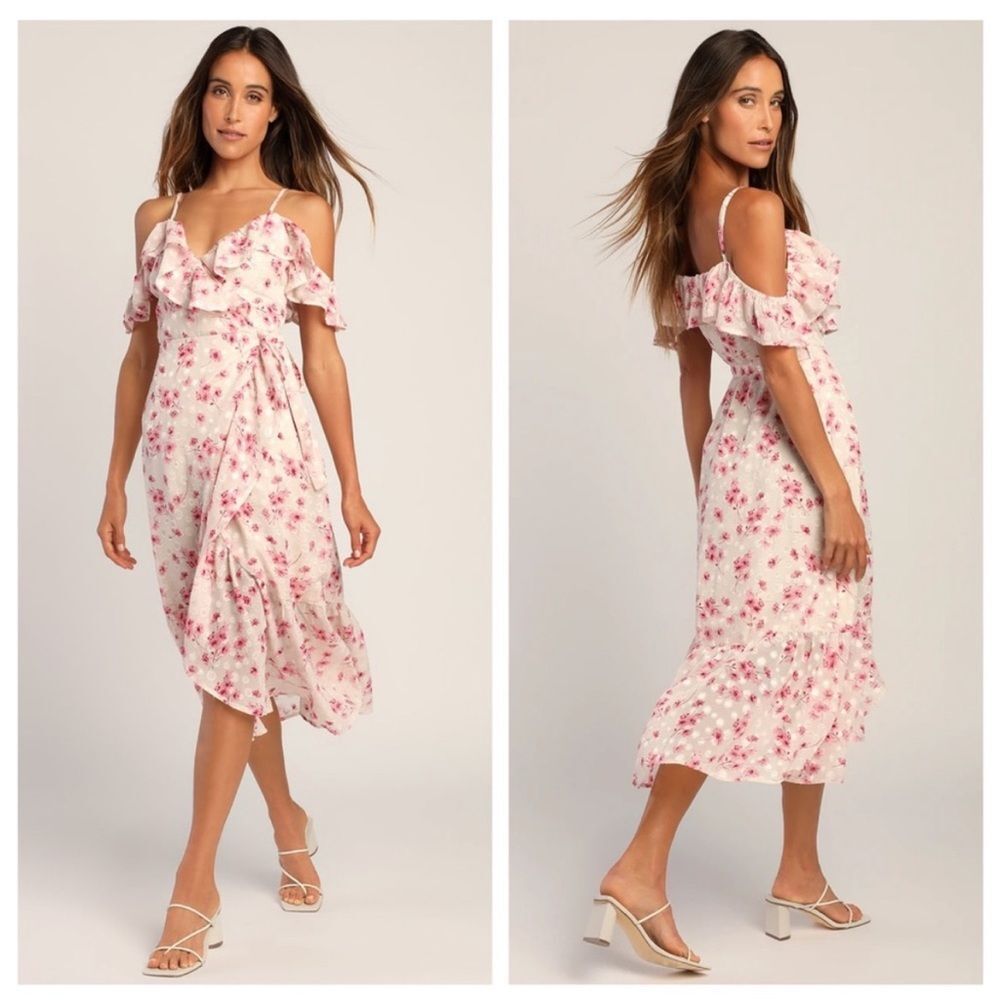 NWT Lulus Bright Weather Blush Floral Jacquard Cold-Shoulder Wrap Dress